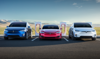 Comment Tesla continue la livraison de ses voitures, malgré le confinement